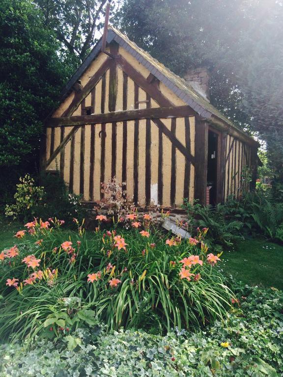 Ferme De La Gortiere Bed & Breakfast Le Teilleul Екстериор снимка