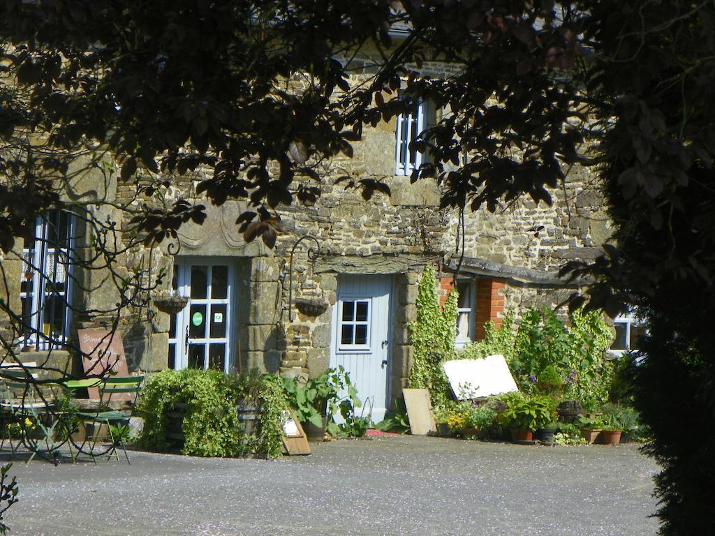 Ferme De La Gortiere Bed & Breakfast Le Teilleul Екстериор снимка
